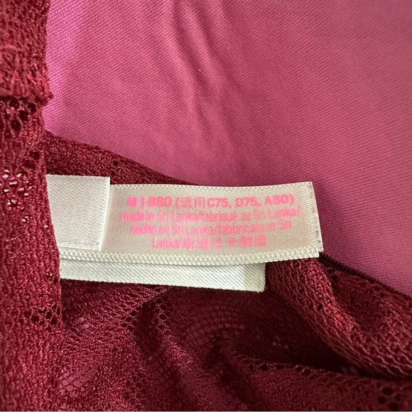 Victoria secret bundle 4 bralettes 1 lingerie gutter new - Picture 9 of 12